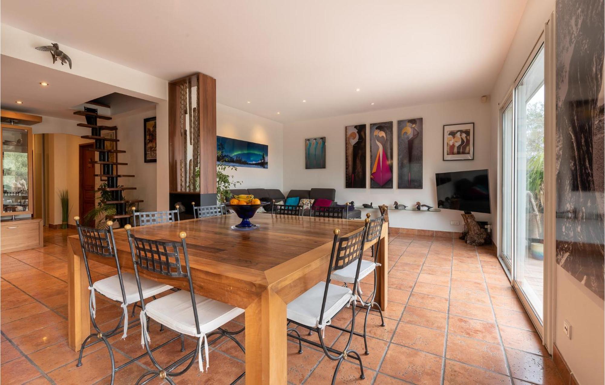 Beautiful Home In Balaruc-Les-Bains With Wifi Exterior foto