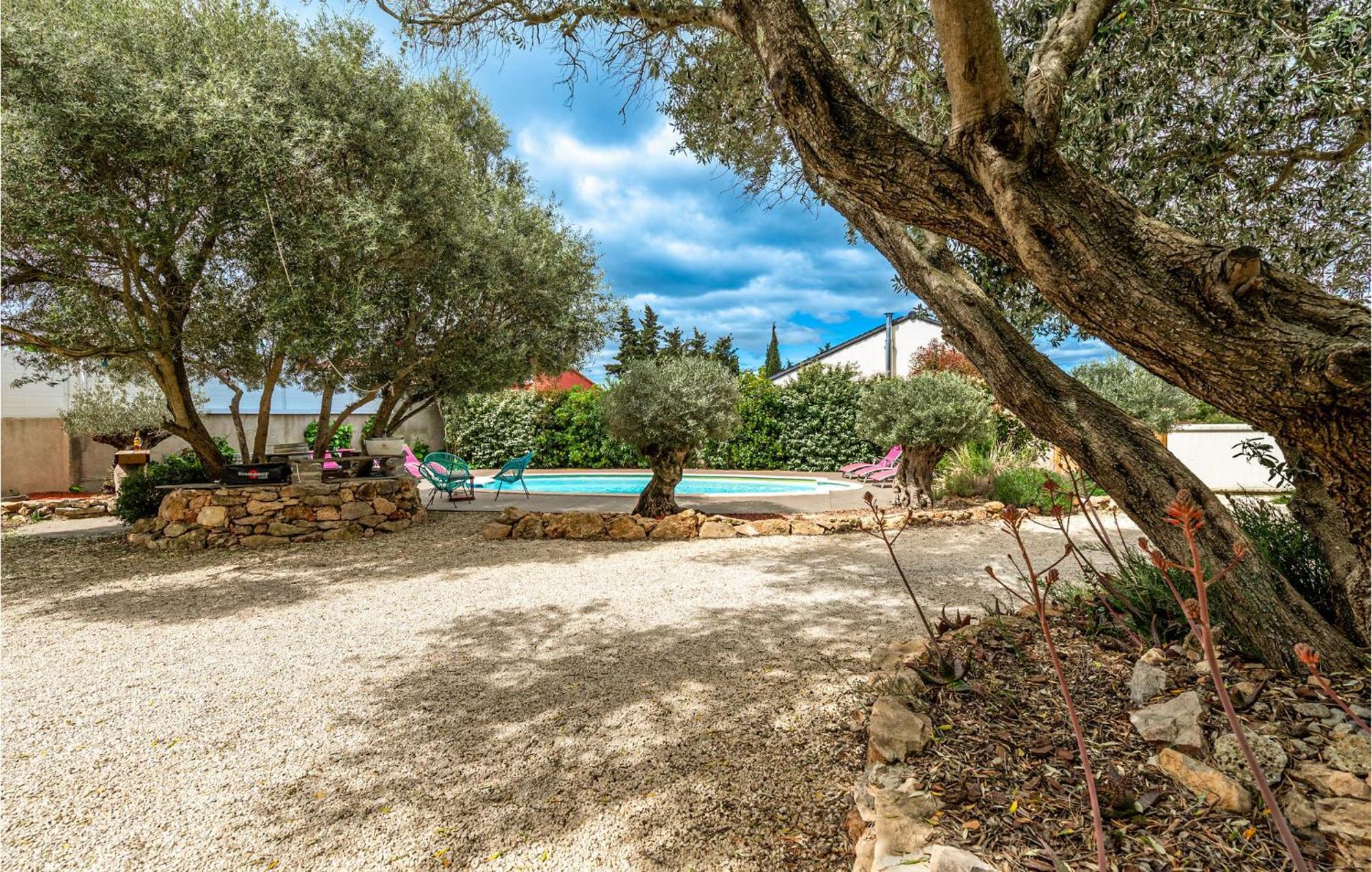Beautiful Home In Balaruc-Les-Bains With Wifi Exterior foto